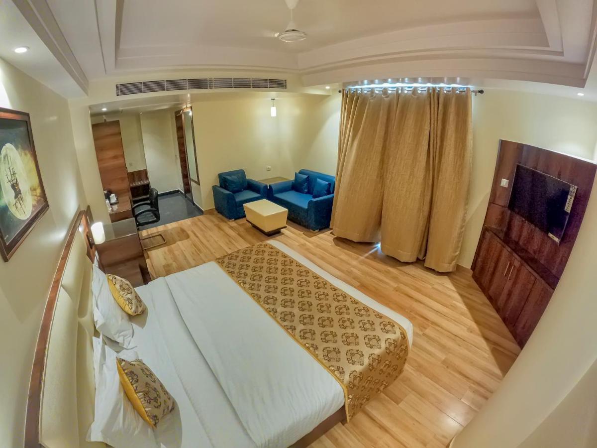 Hotel Hira Inn-10Mins From Railway Station & Bus Station Prayagraj Exterior photo